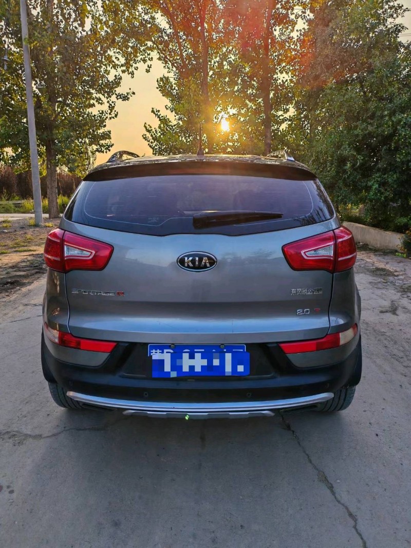 保定14年起亚智跑9