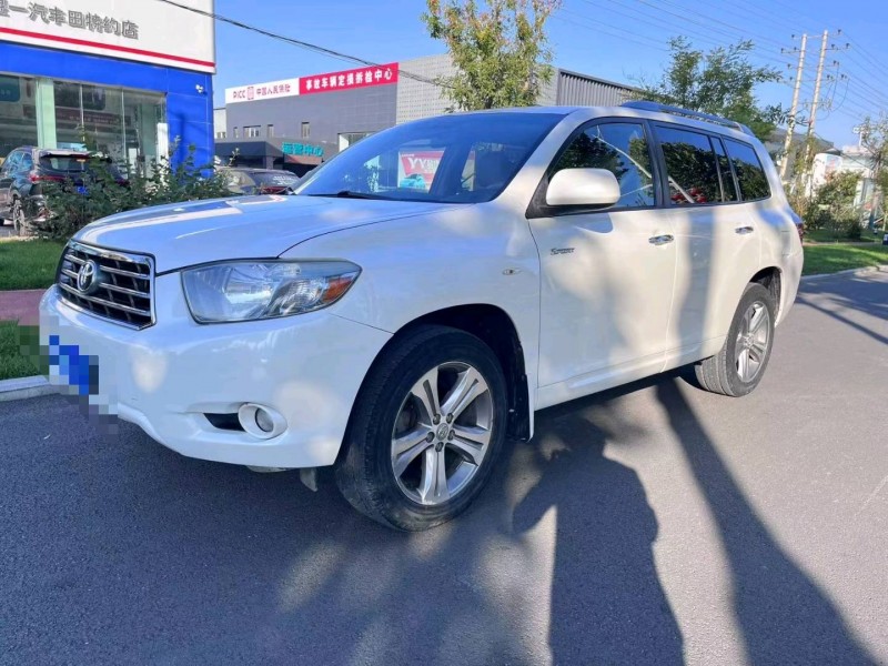 保定10年丰田汉兰达2