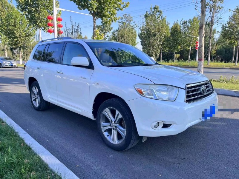 保定10年丰田汉兰达3