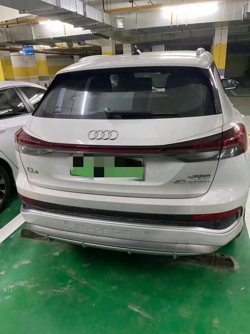 宜昌23年奧迪Q42