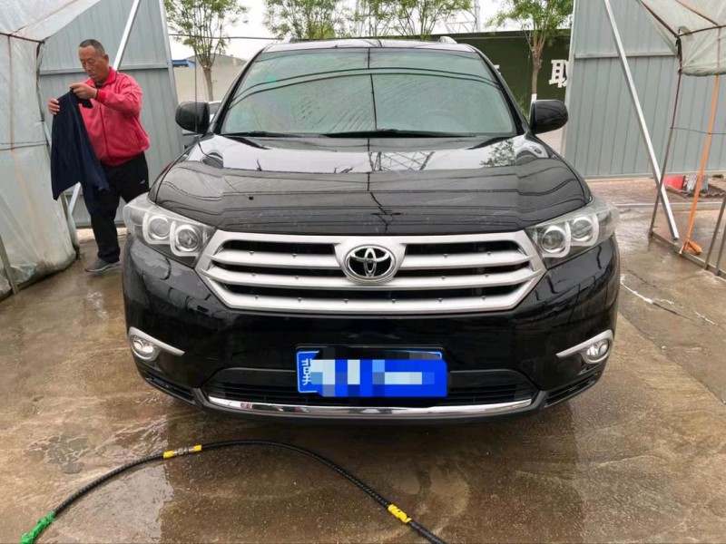 保定13年丰田汉兰达1