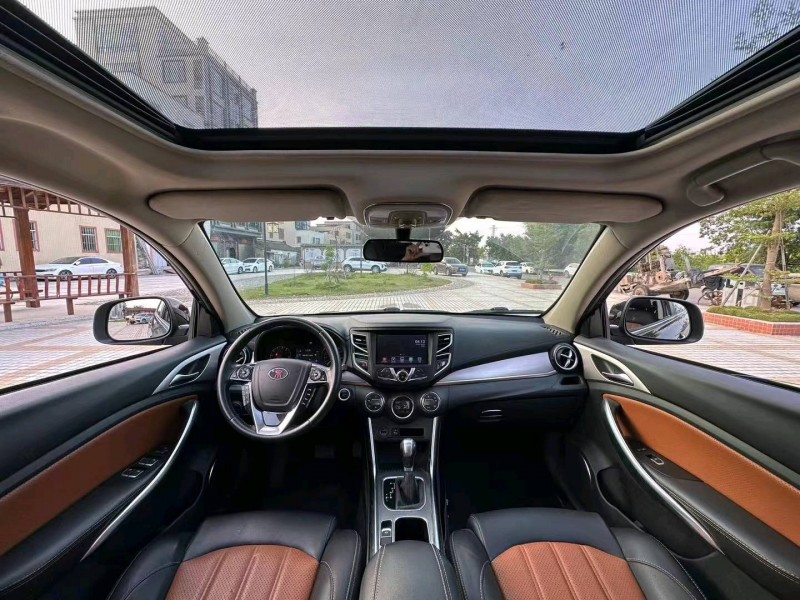 汕头17年比亚迪宋5