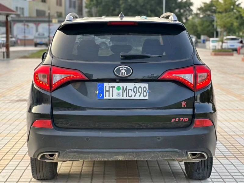 汕头17年比亚迪宋9