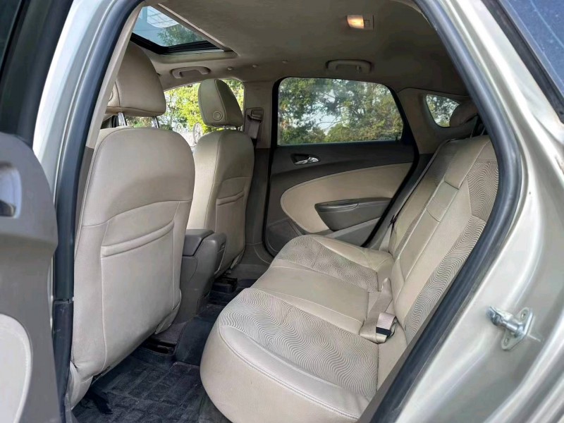 汕头11年别克英朗6