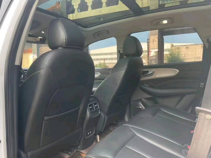 保定21年荣威RX56