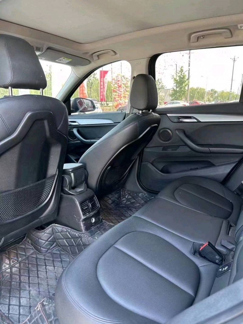 保定17年宝马X16