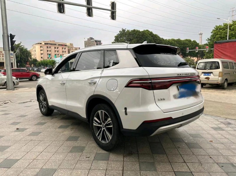 广州21年比亚迪宋6