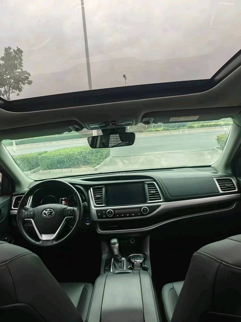 邯郸21年丰田汉兰达3