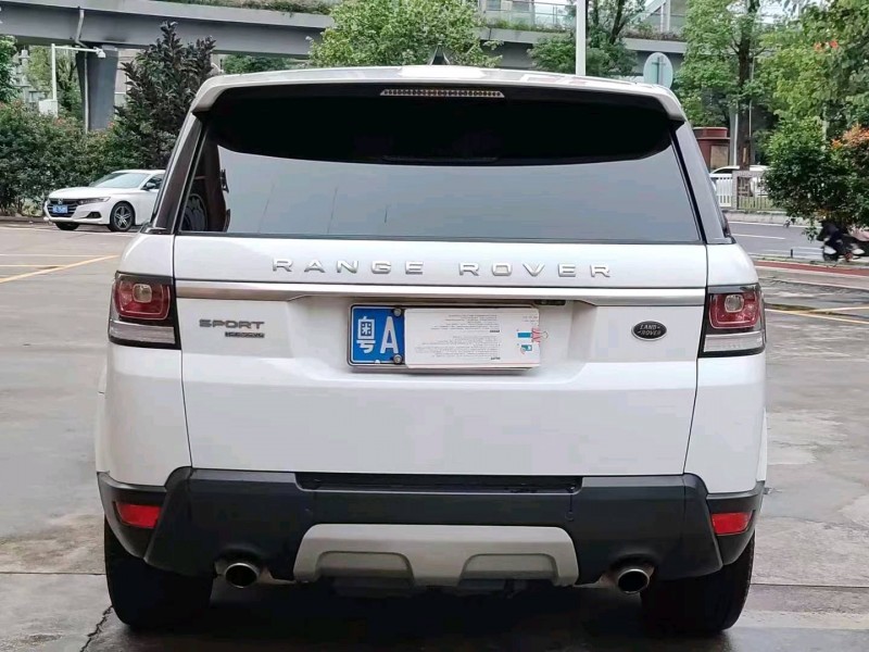 珠海17年路虎揽胜运动6