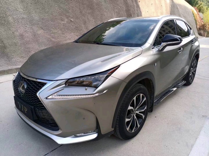 枣庄16年雷克萨斯NX9