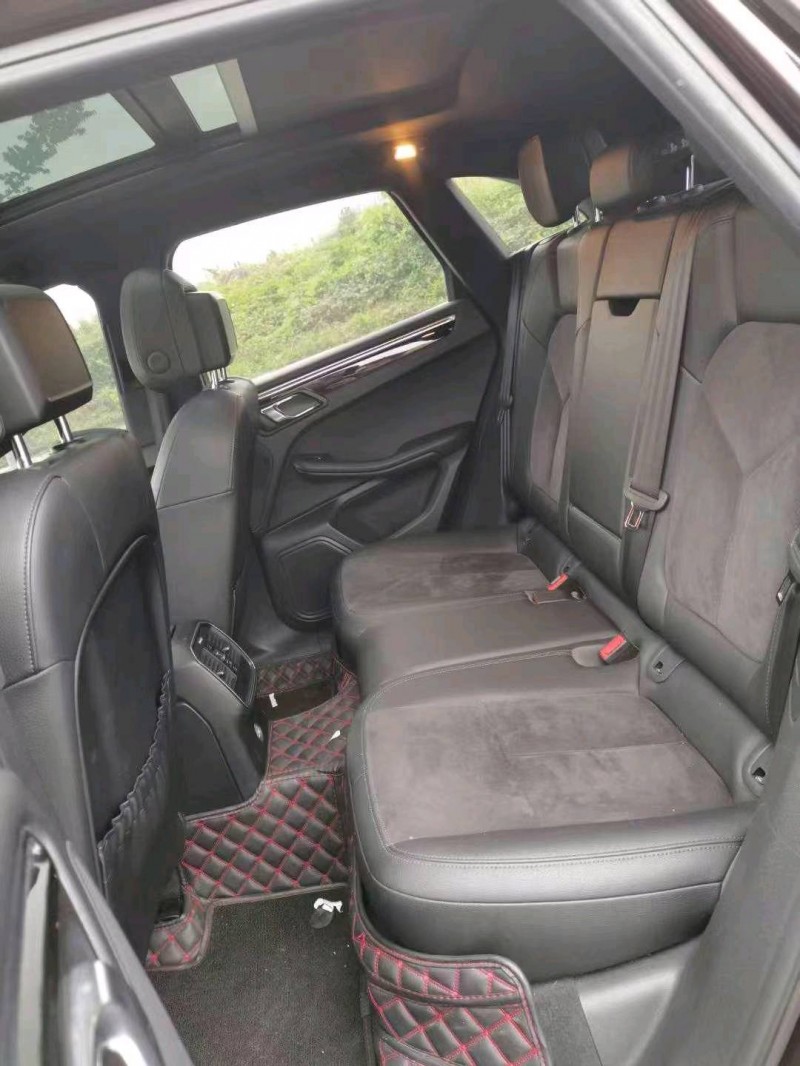 枣庄15年保时捷Macan7