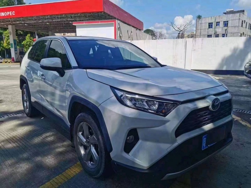 珠海20年丰田RAV4荣放2