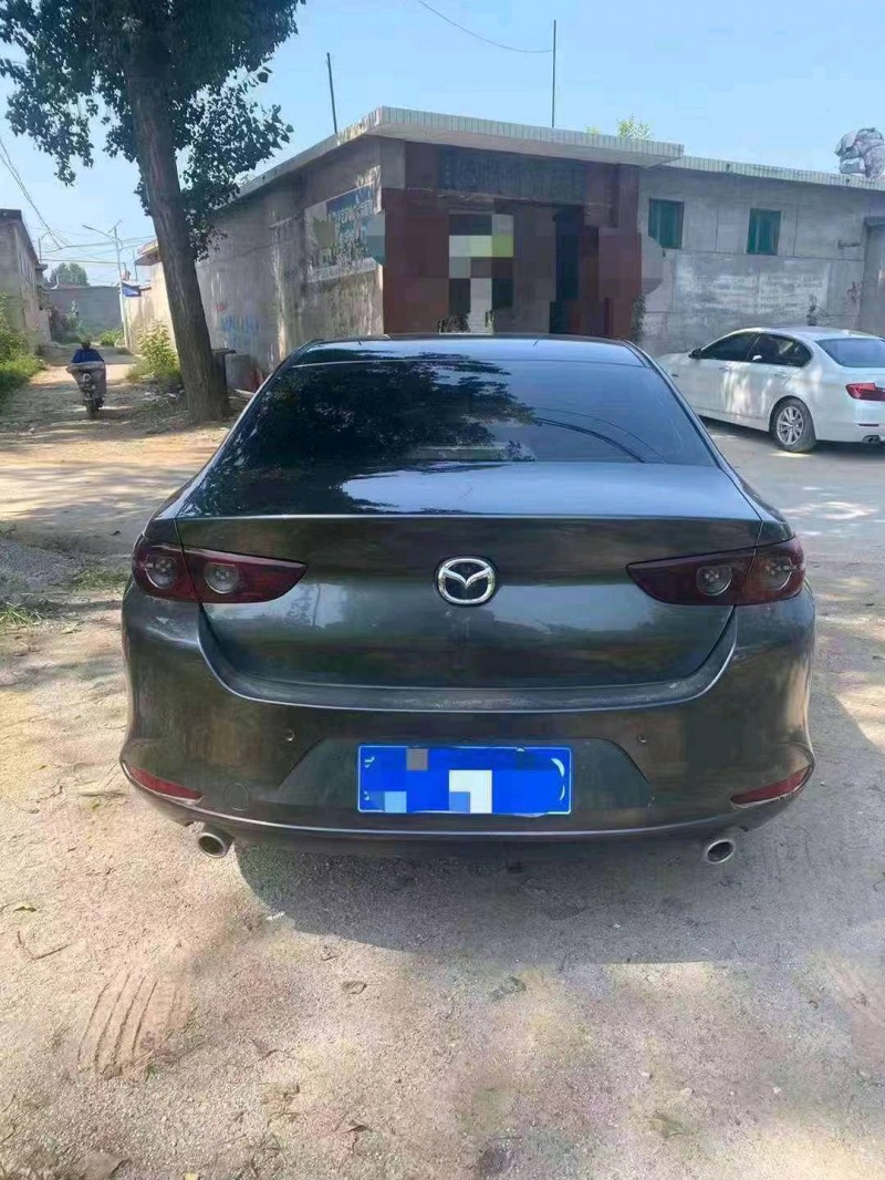 邯郸21年马自达昂克赛拉9