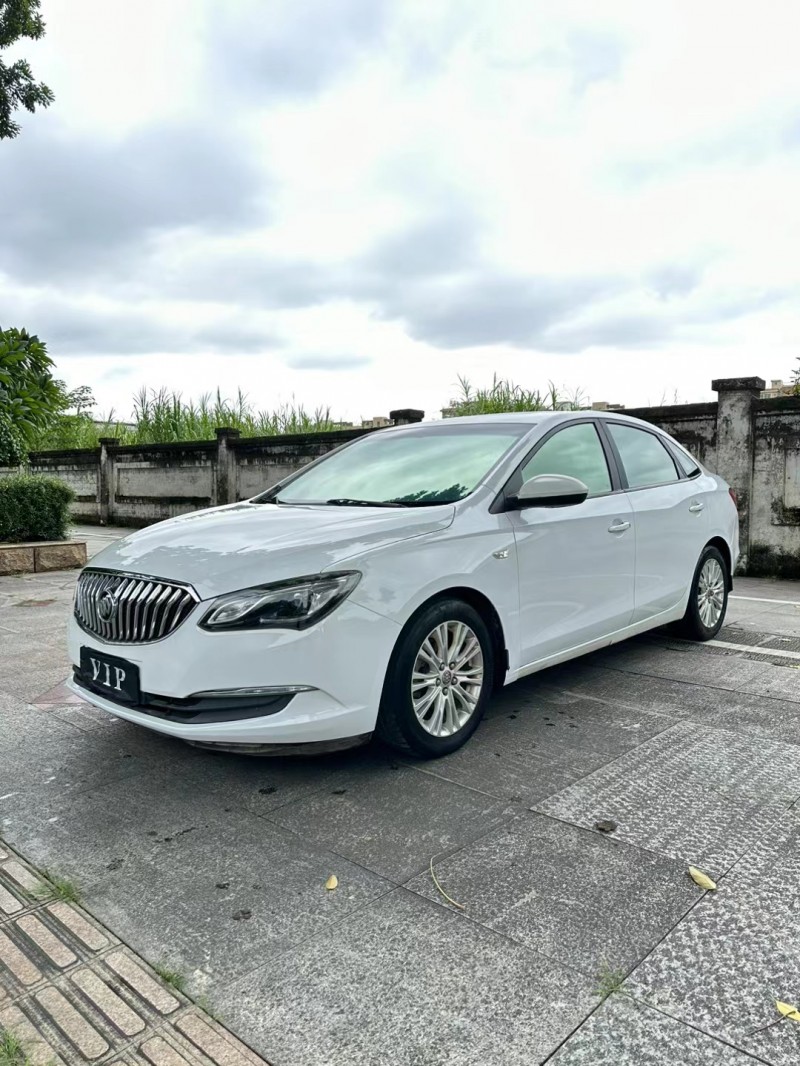 东莞16年别克英朗2