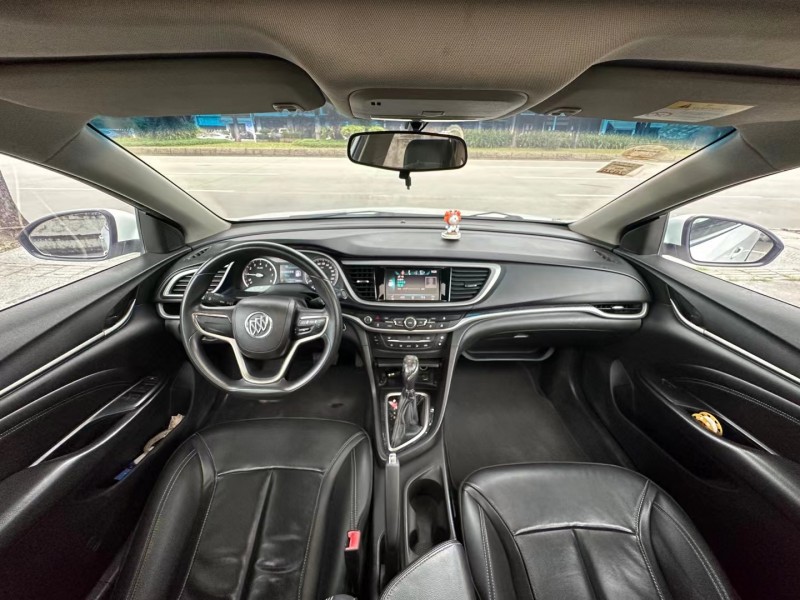 东莞16年别克英朗5