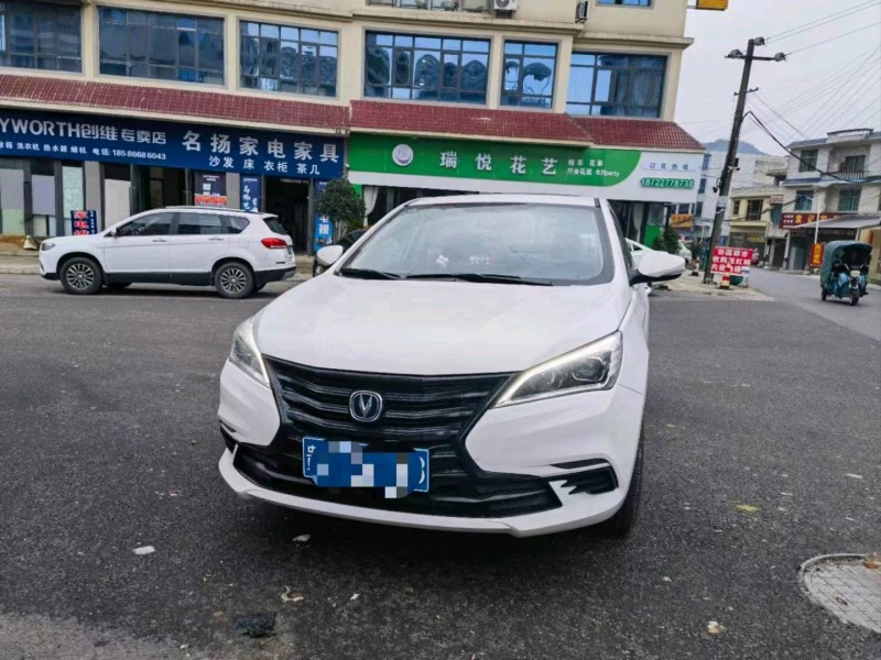 遵義22年長安汽車逸動1