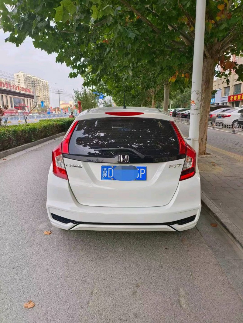 邯郸19年本田飞度4
