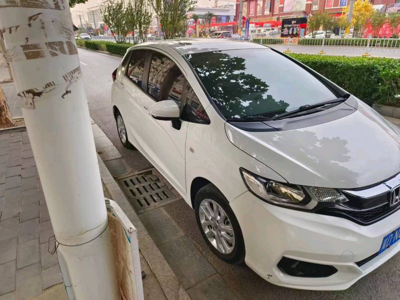 邯郸19年本田飞度8