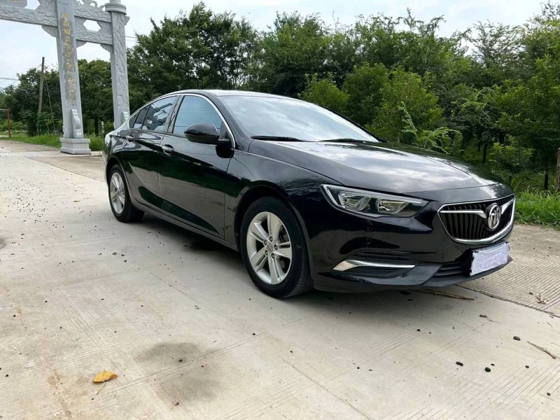 徐州19年别克君威3