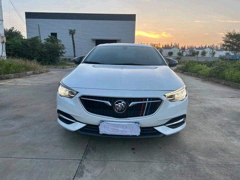 徐州19年别克君威1