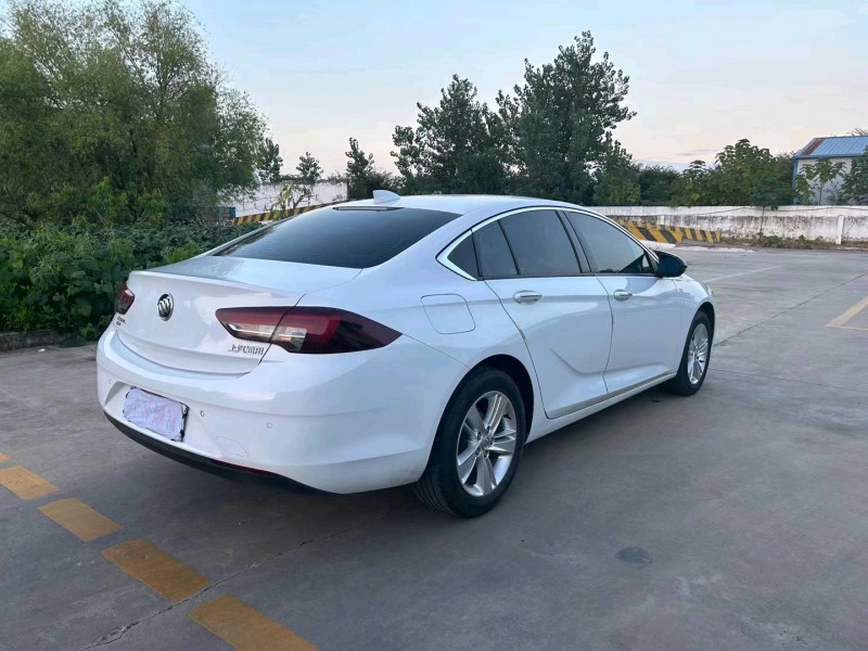 徐州19年别克君威4