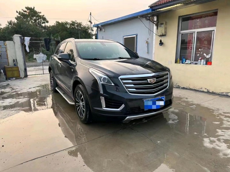 东营16年凯迪拉克XT56