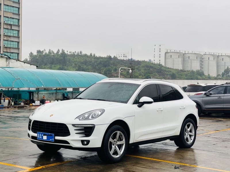 东莞15年保时捷Macan2
