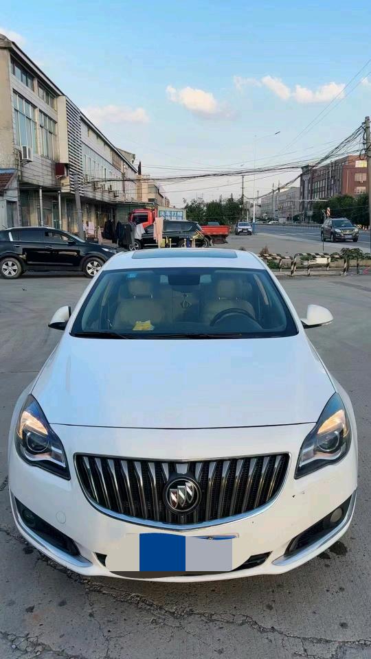 常州14年别克君威1