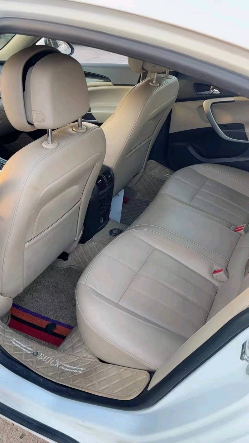 常州14年别克君威8