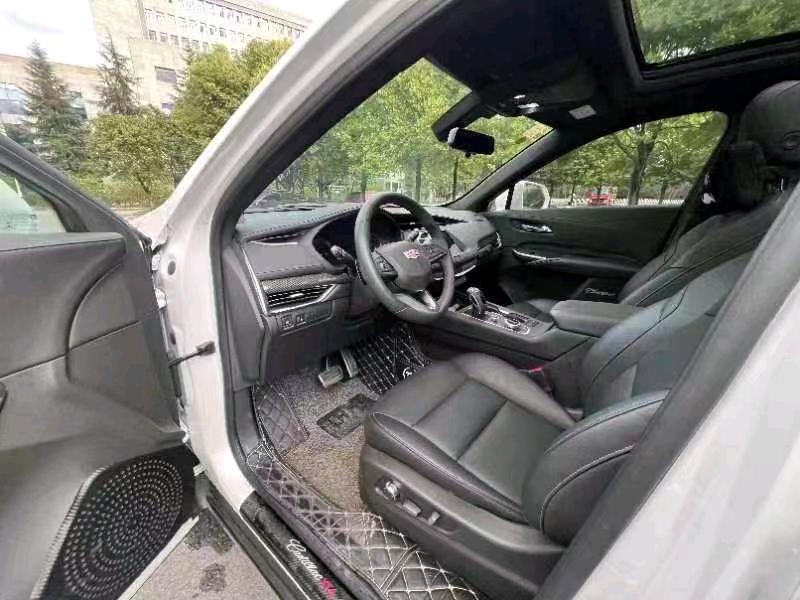宜昌19年凱迪拉克XT44