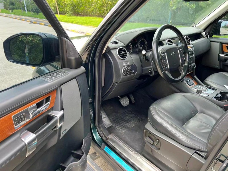 盐城15年路虎发现7