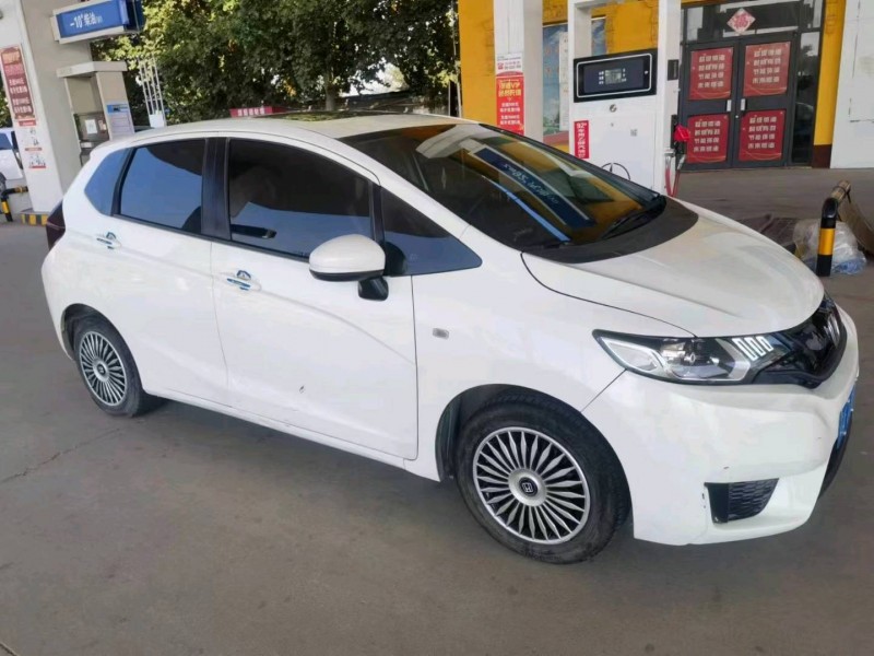 保定17年本田飞度3