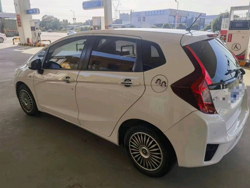 保定17年本田飞度5