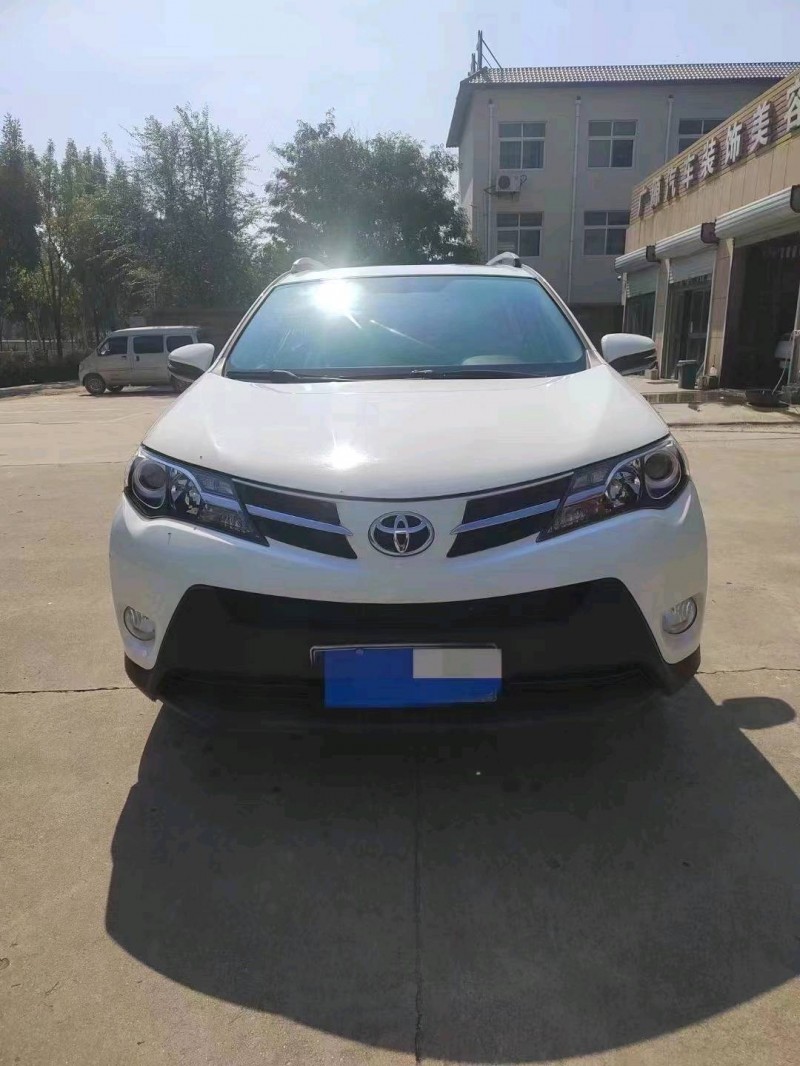 枣庄14年丰田RAV41