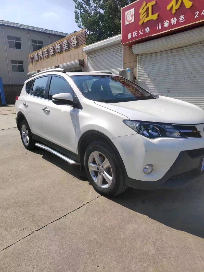 枣庄14年丰田RAV42