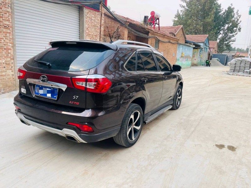 聊城15年比亚迪S74