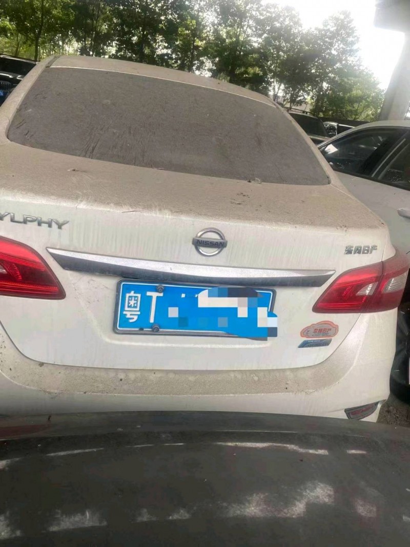 嘉兴17年日产轩逸6