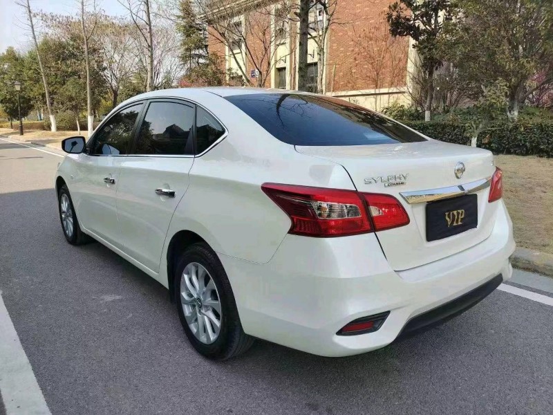 溫州22年日產軒逸7