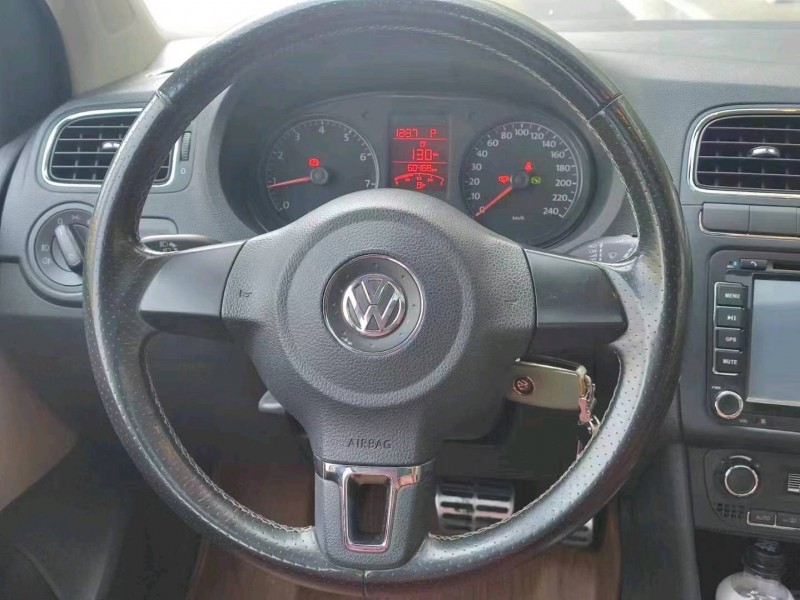 邯郸14年大众polo5