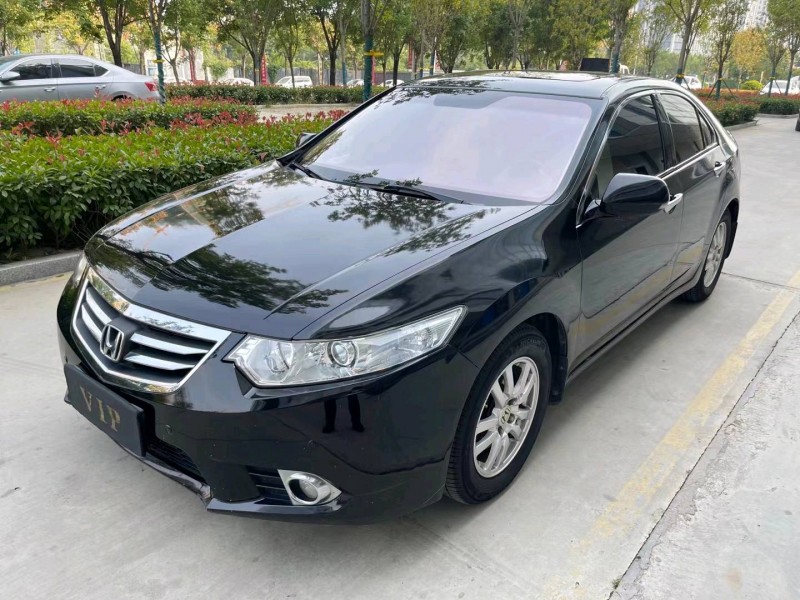 济宁13年本田思铂睿3