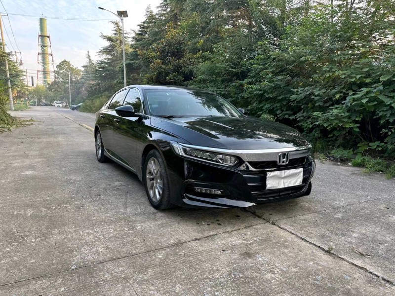 徐州20年本田雅阁3