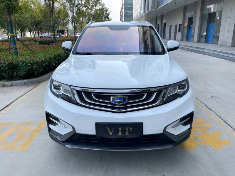 济宁19年吉利博越1