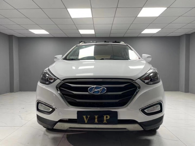 成都16年现代ix351