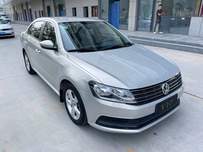 济宁16年大众朗逸2