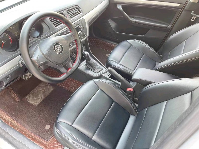 济宁16年大众朗逸9