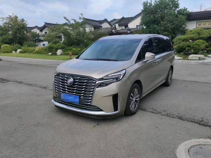 东营23年别克GL82