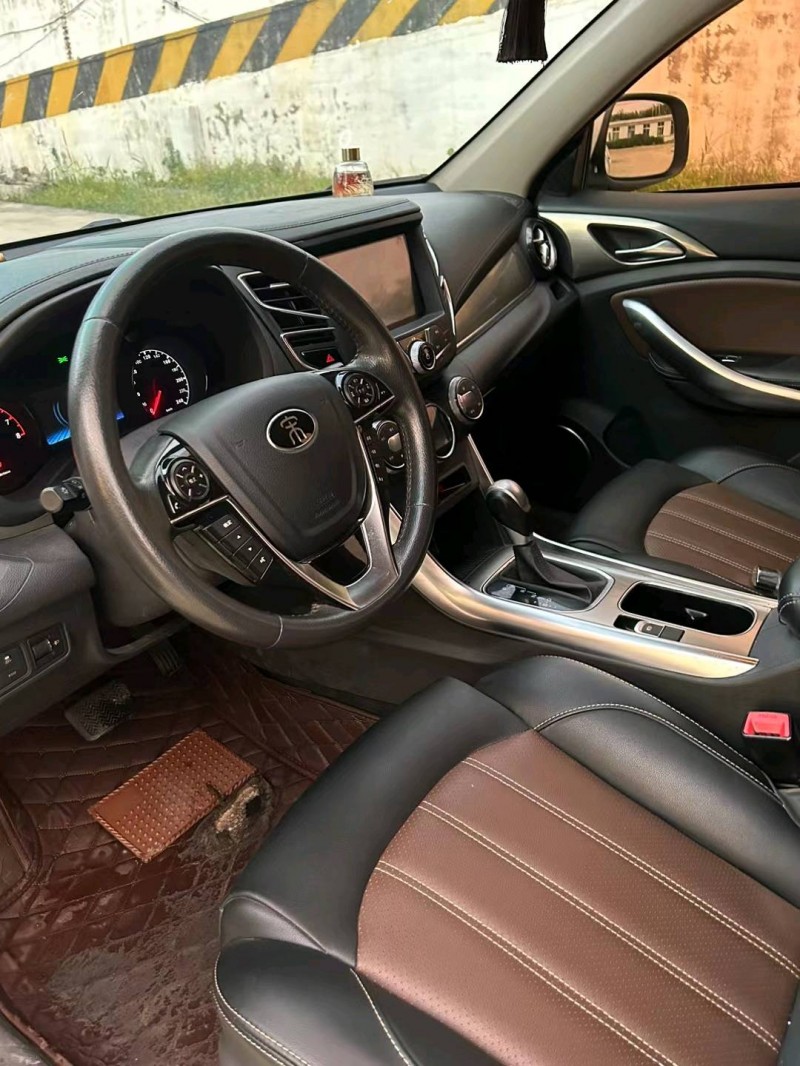 徐州18年比亚迪宋9