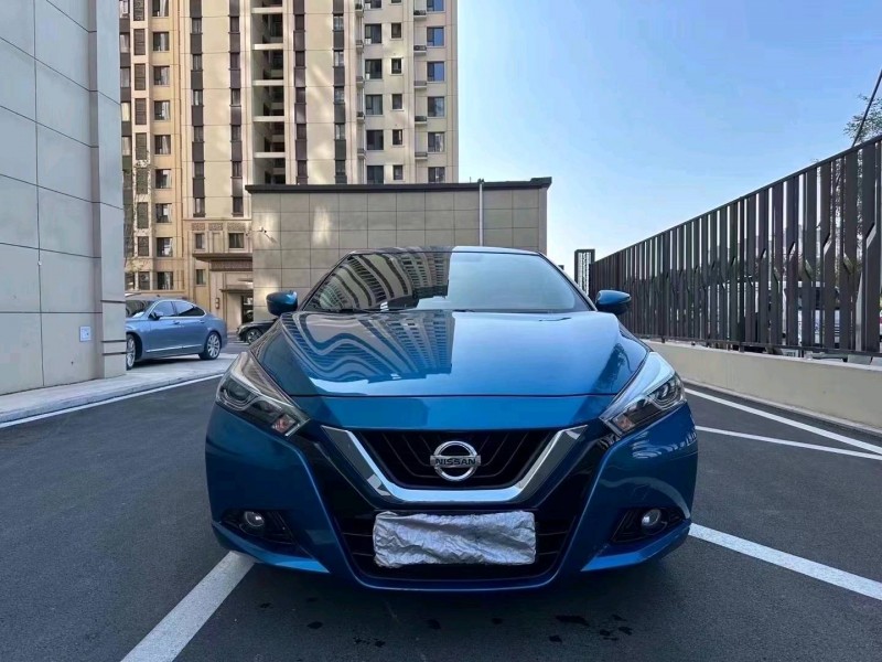 邯郸17年日产蓝鸟1