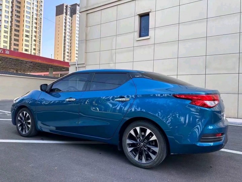 邯郸17年日产蓝鸟4