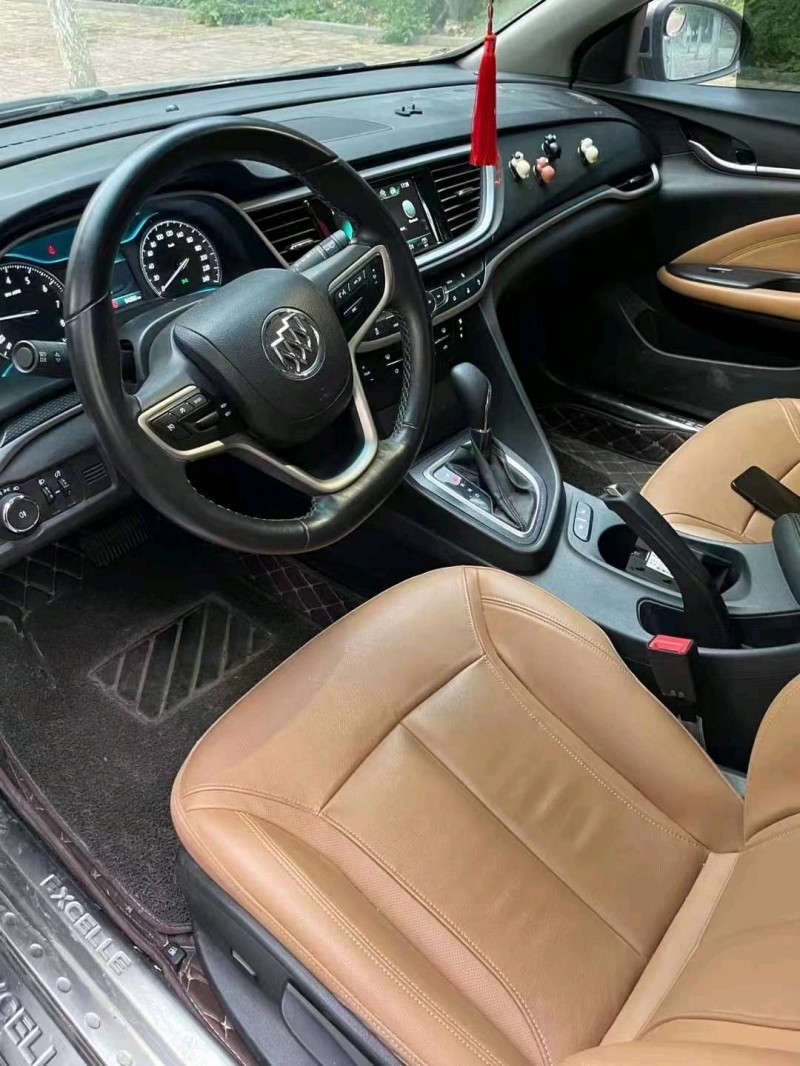 枣庄18年别克阅朗4